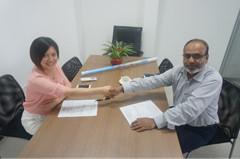 Saudi Arabia customer purchased TOP oil distillation machine EOS Un cliente de Arabia Saudita compró una máquina de destilación de aceite TOP EOS